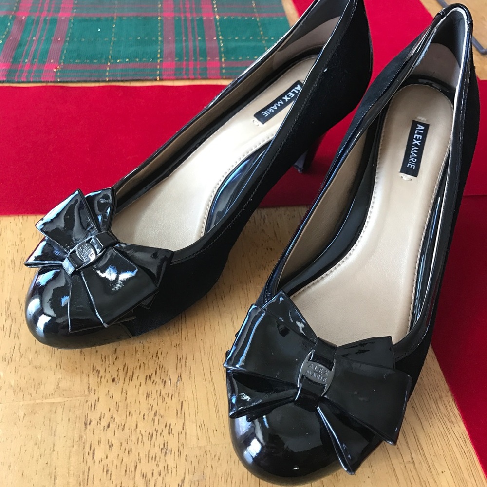 Alex Marie black heels with bow